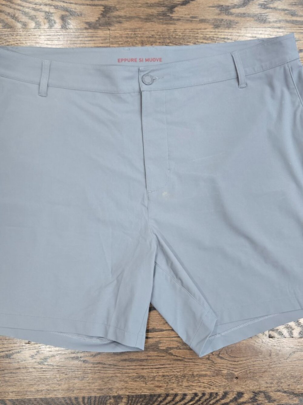 Rhone Men's 6" Resort Shorts Smoked Pearl Gray Size 38
